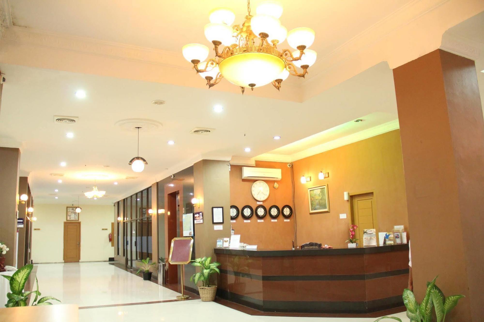 Permatahati Hotel And Convention Center Banda Aceh Bagian luar foto