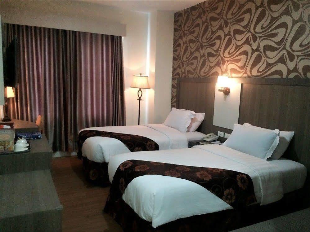 Permatahati Hotel And Convention Center Banda Aceh Bagian luar foto